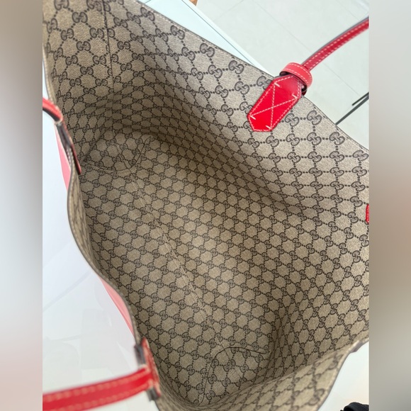 Authentic Gucci Reversible Large Leather Tote Bag - Picture 7 of 16